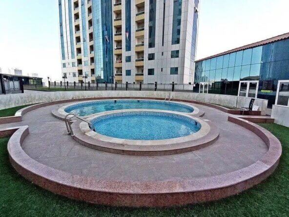 شقه اعاده بيع باقل من سعر المطور فى ارقى الابراج السكنيه
