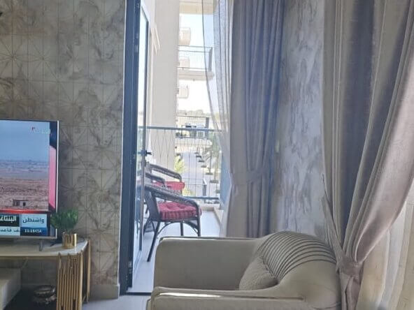 شقة فاخرة للبيع في الشارقة