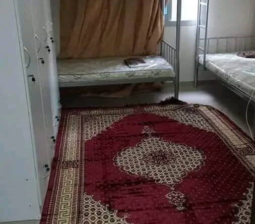 سكن شباب عرب في دبي